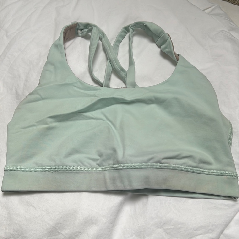 Lululemon sports bra